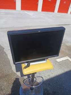 HP DreamColor LP2480zx 24-inch Professional-grade Widescreen Monitor