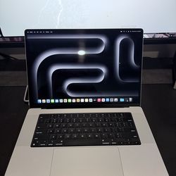 Apple MacBook Pro 16" M3 Max chip 36GB RAM 1TB SSD Silver