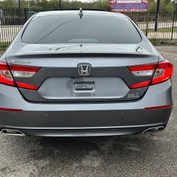 2021 Honda Accord 