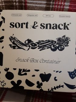 Brand New In Box And Sealed Sort Snack Containers