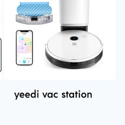 Yeedi Robotic Vaccum + Mop Station
