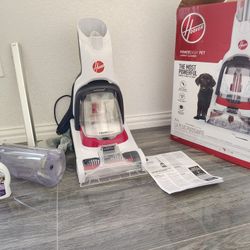 Hoover PowerDash Pet+ Compact Carpet Cleaner Machine, Lightweight Carpet Shampooer Machine, Pair with a Hoover Carpet Cleaner Solution for a Bright, R