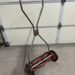 18” 5 Blade Push Reel Mower