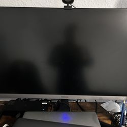 Samsung 28 Inch Monitor