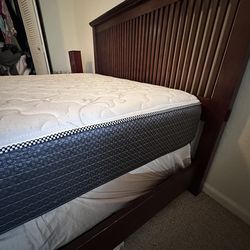 Queen mattress