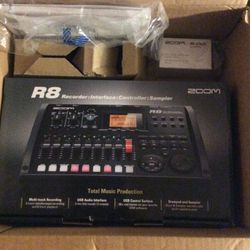 Zoom 8 Track Recorder