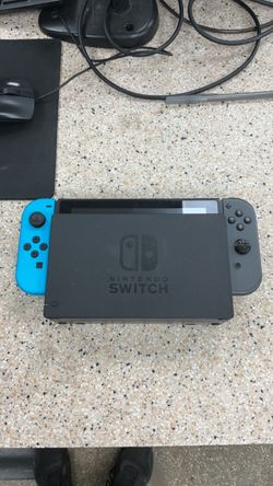NINTENDO SWITCH HAC-001(-01) WITH DOCK