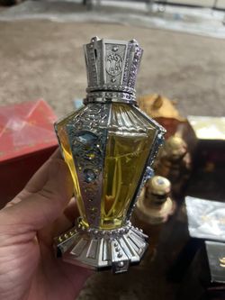 Oud Perfume