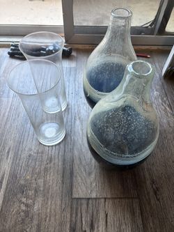Flower vases