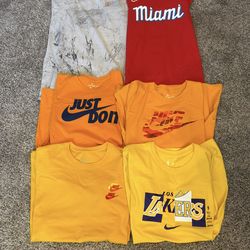 Nike Men T Shirts Large