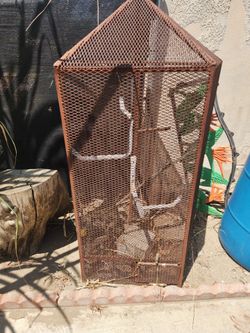 Jaula y ventilador