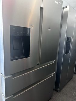 Mora refrigerator