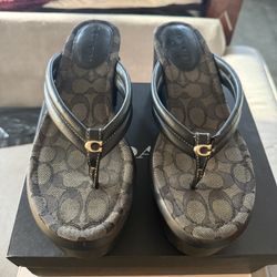 Almost New Coach Sandals Size 9