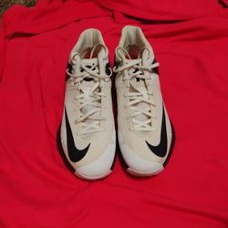 Nike ZOOM 35