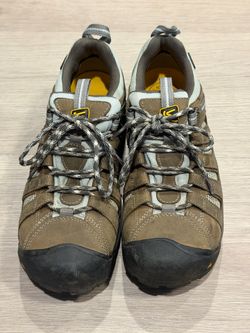 KEEN 1008823W Utility Flint Low Women Size 9M Leather Steel Toe Work Shoe
