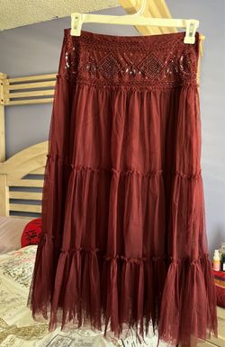 NEW Small Gorgeous long Skirt ( Need zipper repair SALE Only $7 🎈
