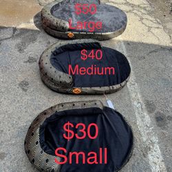 Pet Beds / Dog Beds / Cat Beds 