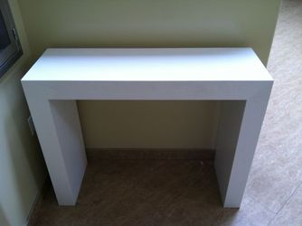 MARBLE & GRANITE TABLES & BASES