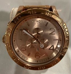 3 Nixon Watches