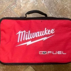 Milwaukee M12 FUEL 12-Volt Lithium-Ion Brushless Cordless Orbital Detail Sander (Description for more details on what’s included)