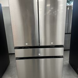 Samsung - Bespoke 29 cu. ft. 4-Door French Door Refrigerator with Inner Beverage Center - Stainless Steel