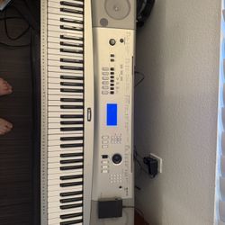 Yamaha YPG-235 