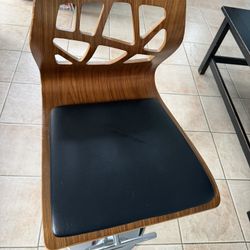Wood Chair 