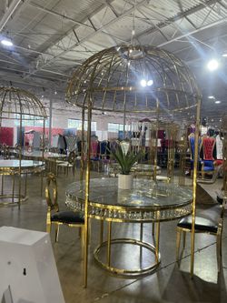 Canopy Table 