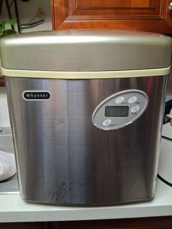Wheynter  portable ice maker with waterconnection