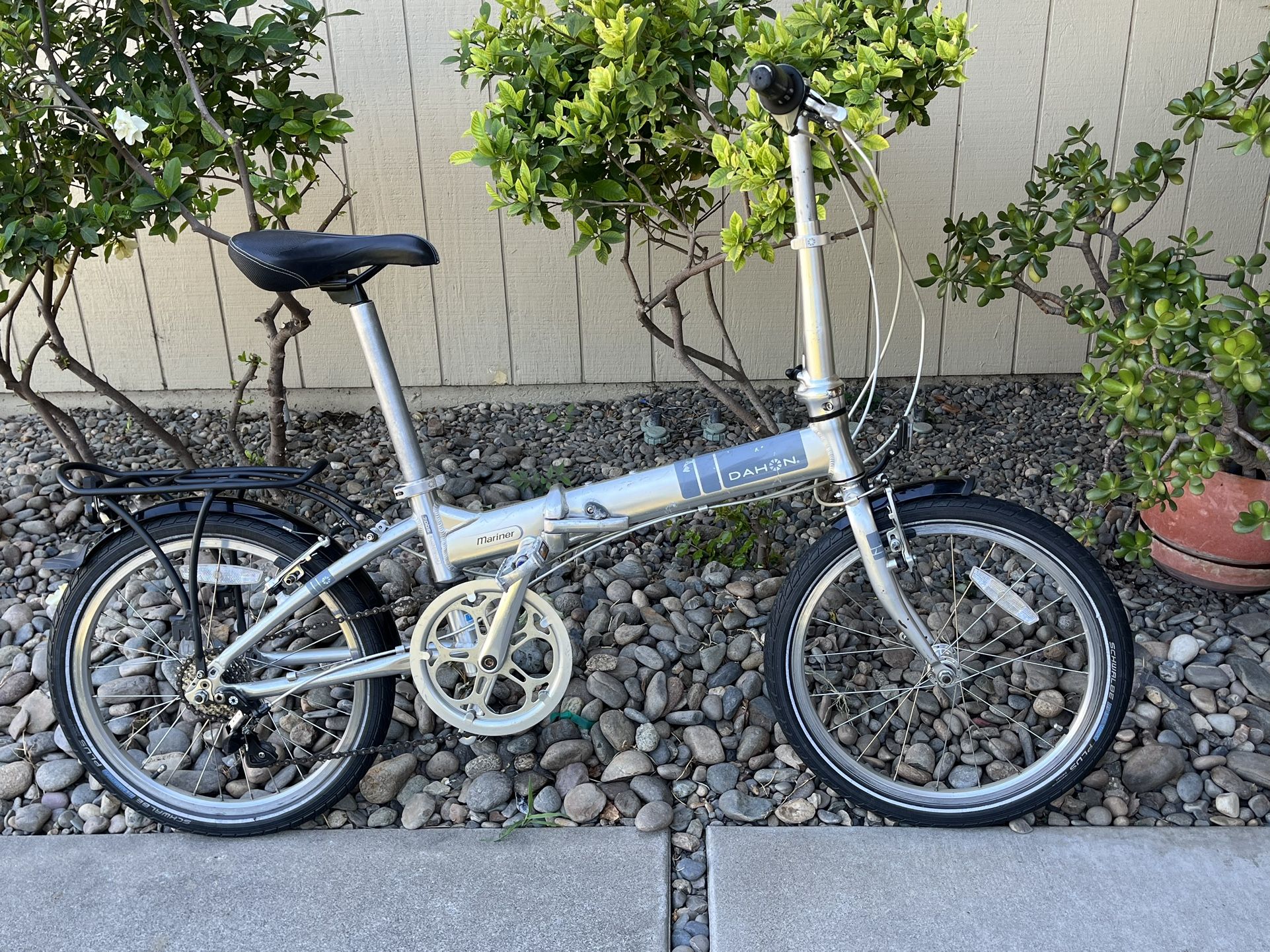 Dahon Mariner Folding Bike
