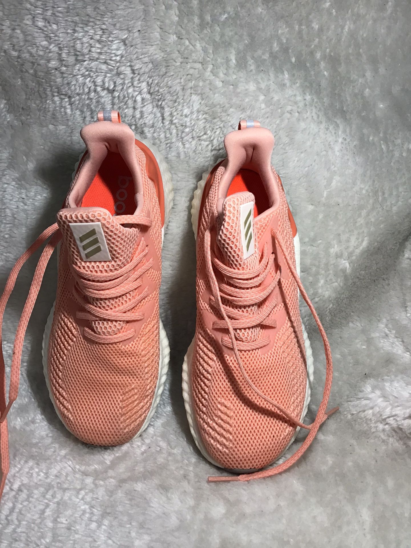 Adidas Alpha Boost glow Light Coral Running Shoes Men’s 7/women’s 9