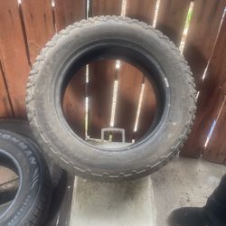 235/60R17
