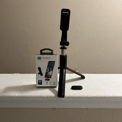 Vlog Kit Wireless Mic With 40” Tripod 