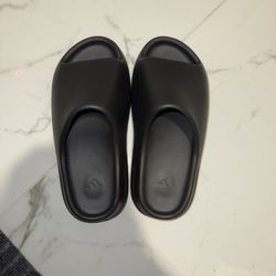 Yeezy Slides