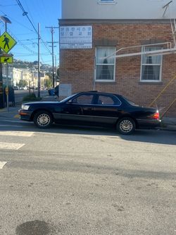 1992 Lexus LS 400