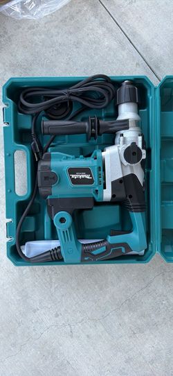 Makita SDS Plus Rotary HammerDrill 14amp