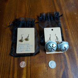 JINGLE BELL EARRINGS 2 Pairs