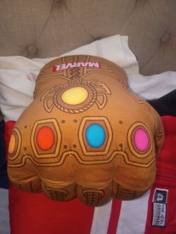 Marvel Thanos plush mitten