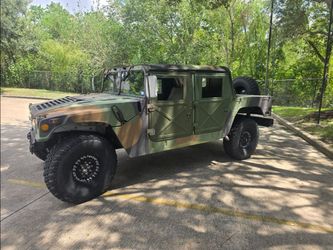 Humvee hummer h1