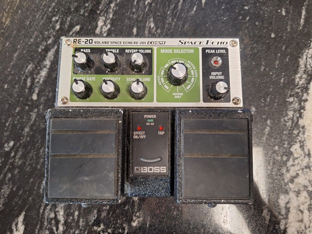 ROLAND EFFECTS SPACE ECHO RE-201