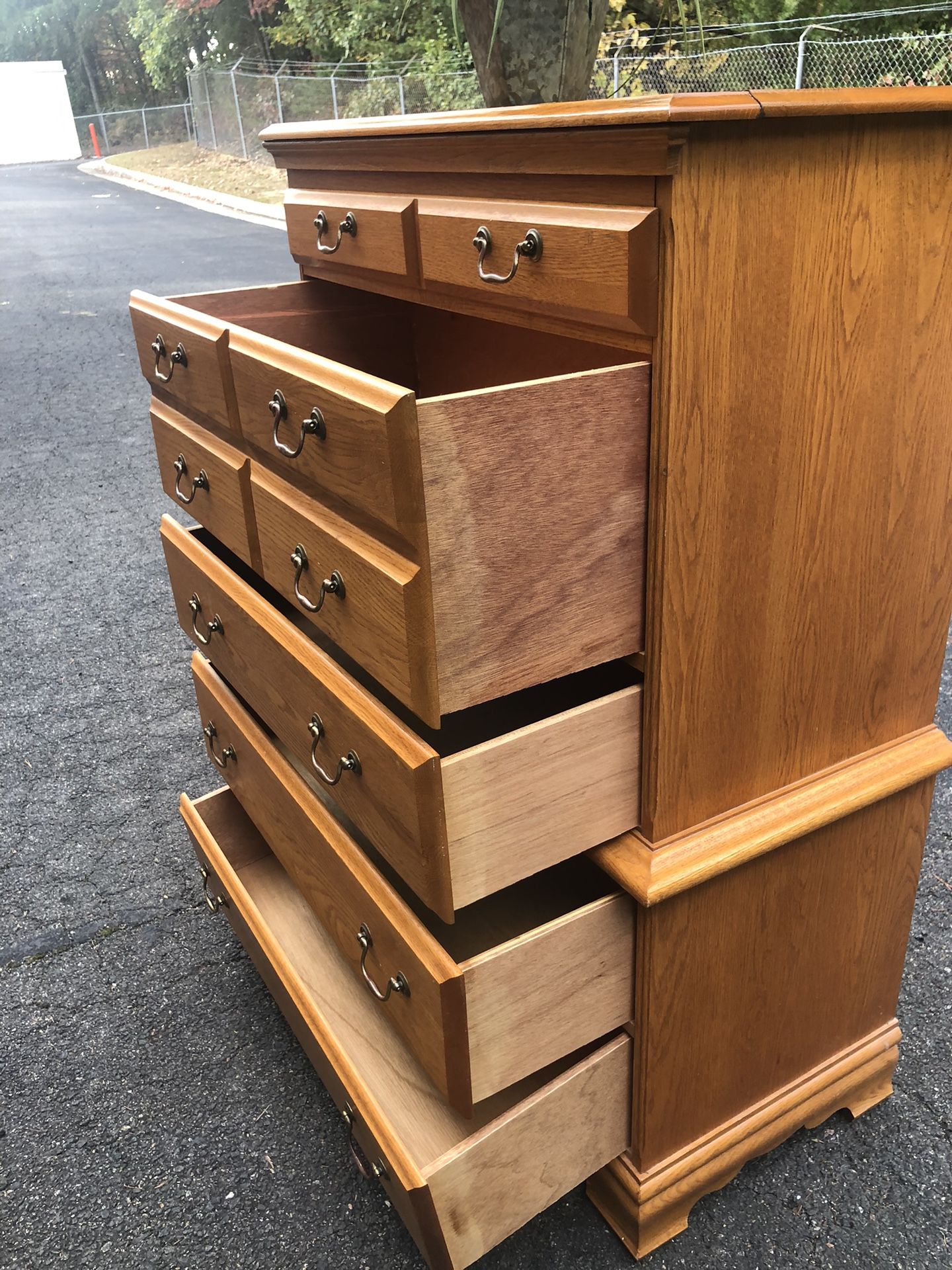 Solid Wood Tall Chest With Big Drawers. Drawers Sliding Smoothly. Delivery Available