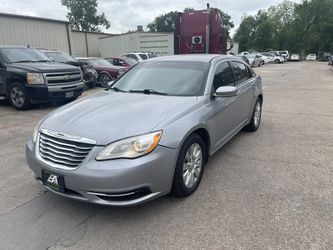 2013 Chrysler 200