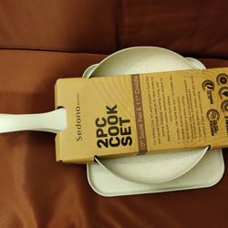 New 2 piece 10" Saute pan and 11" griddle