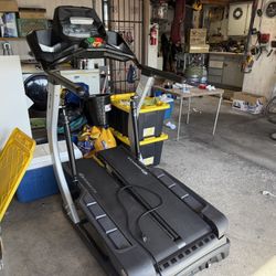 Bowflex Tread climber 