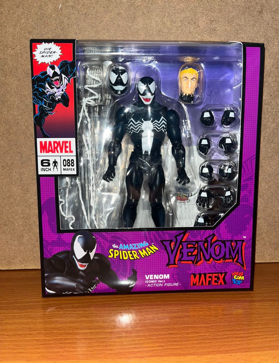 Marvel Mafex No.008 Venom/ No.143 Ben Reilly Spider-Man 