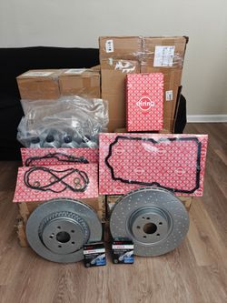 Free• 2009 S63 AMG (W221) parts