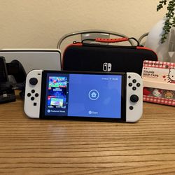 Nintendo Switch OLED Bundle