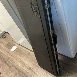 Skb guitar case