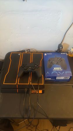 Ps4 black ops 3 edition with controller