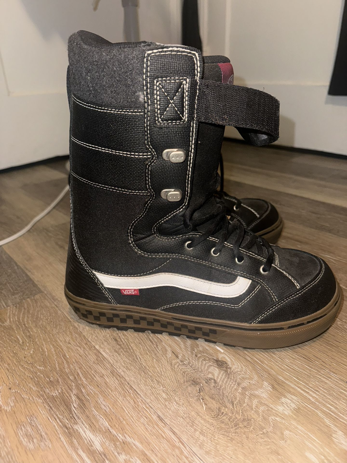Vans Snowboard Boots